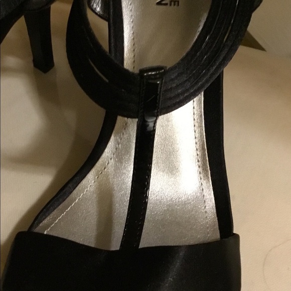 Kenneth Cole Reaction sandal - Picture 4 of 6